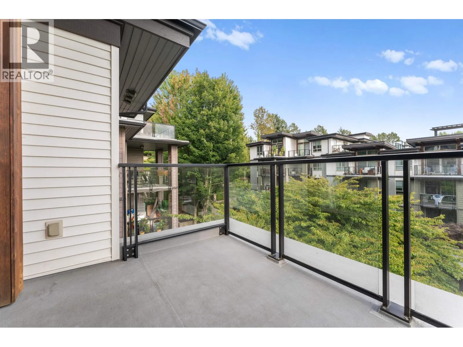 505 7428 BYRNEPARK WALK