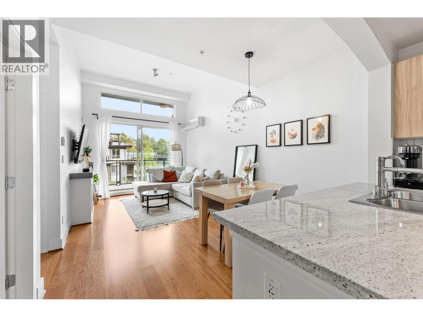 505 7428 BYRNEPARK WALK