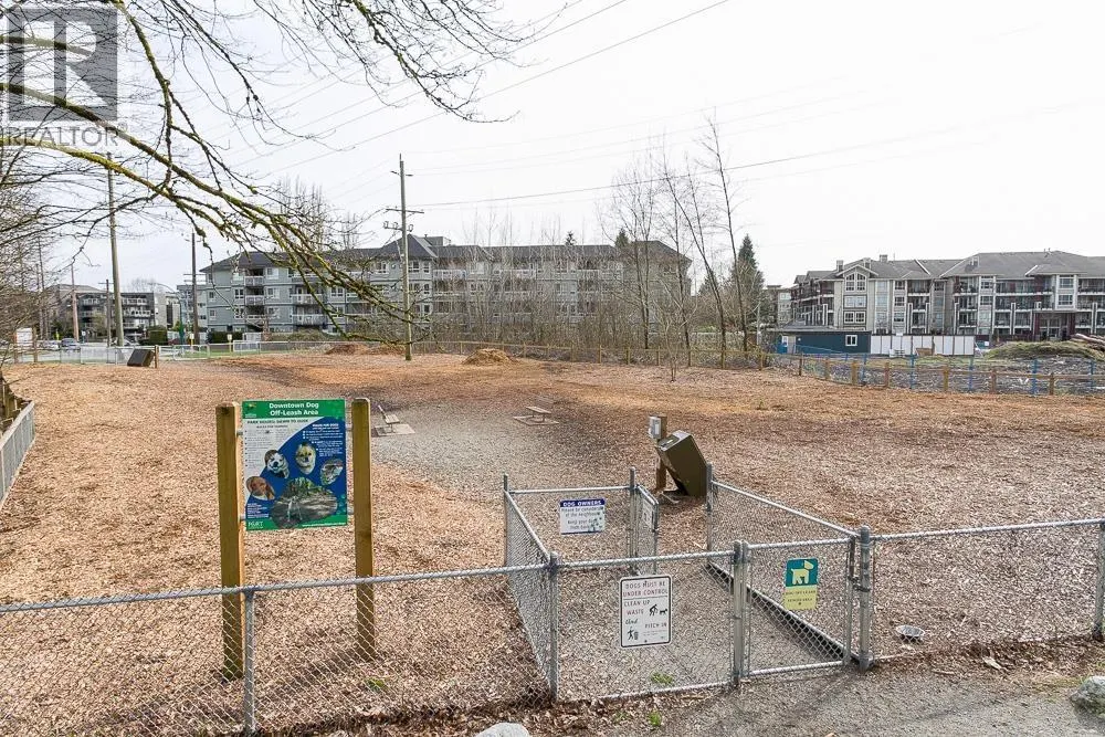 302 2353 MARPOLE AVENUE