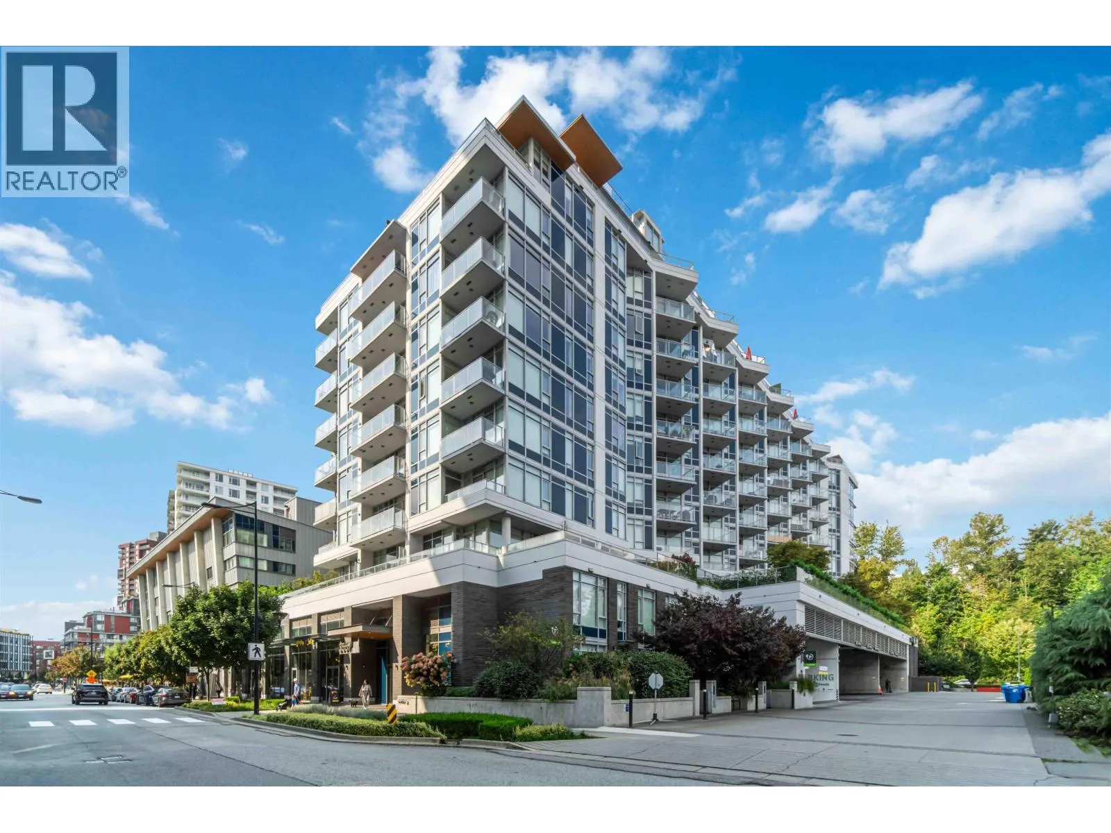 1006 3557 SAWMILL CRESCENT