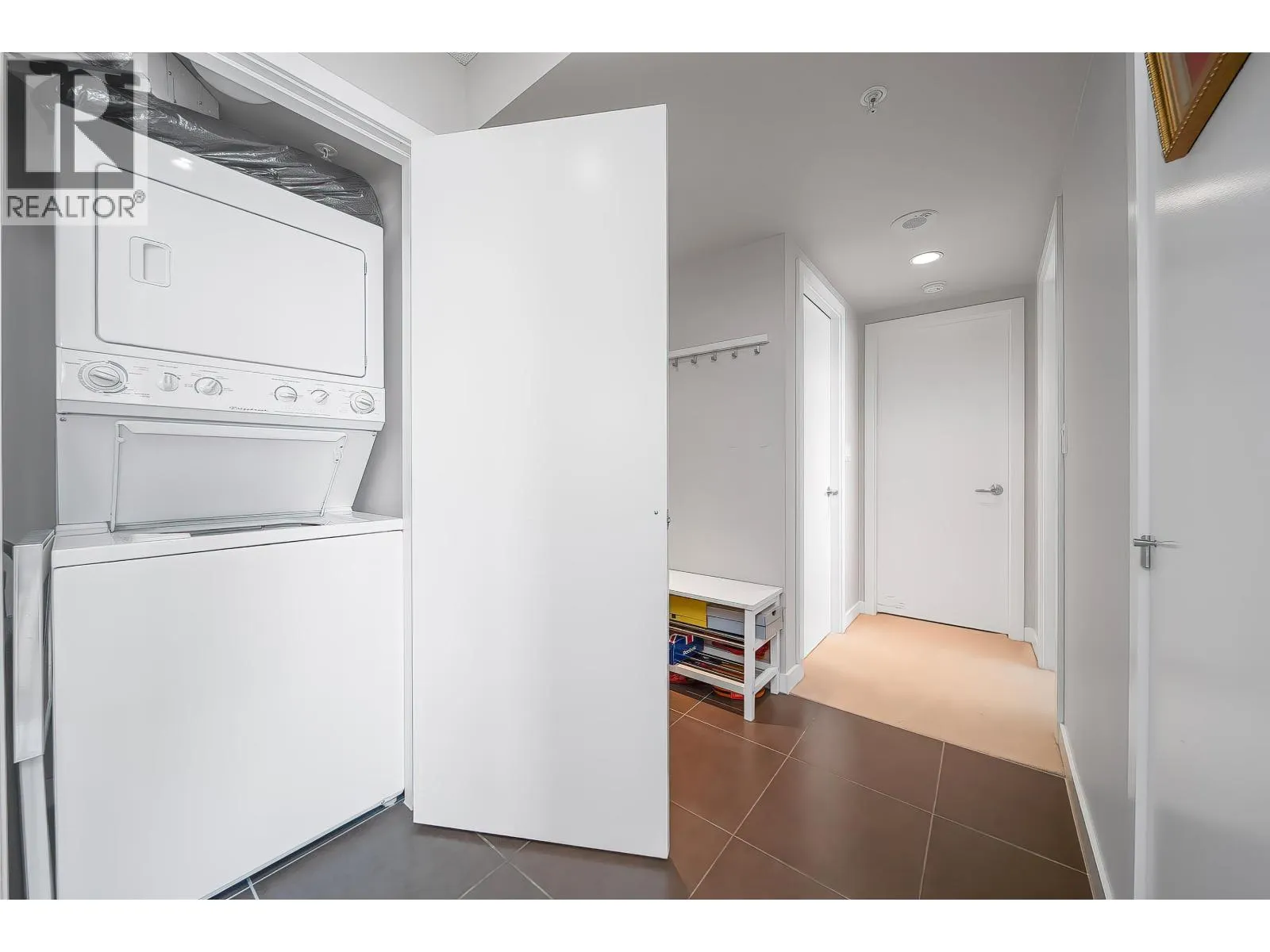 2701 7088 SALISBURY AVENUE