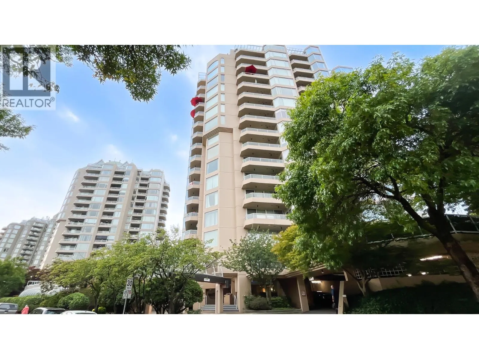606 1045 QUAYSIDE DRIVE