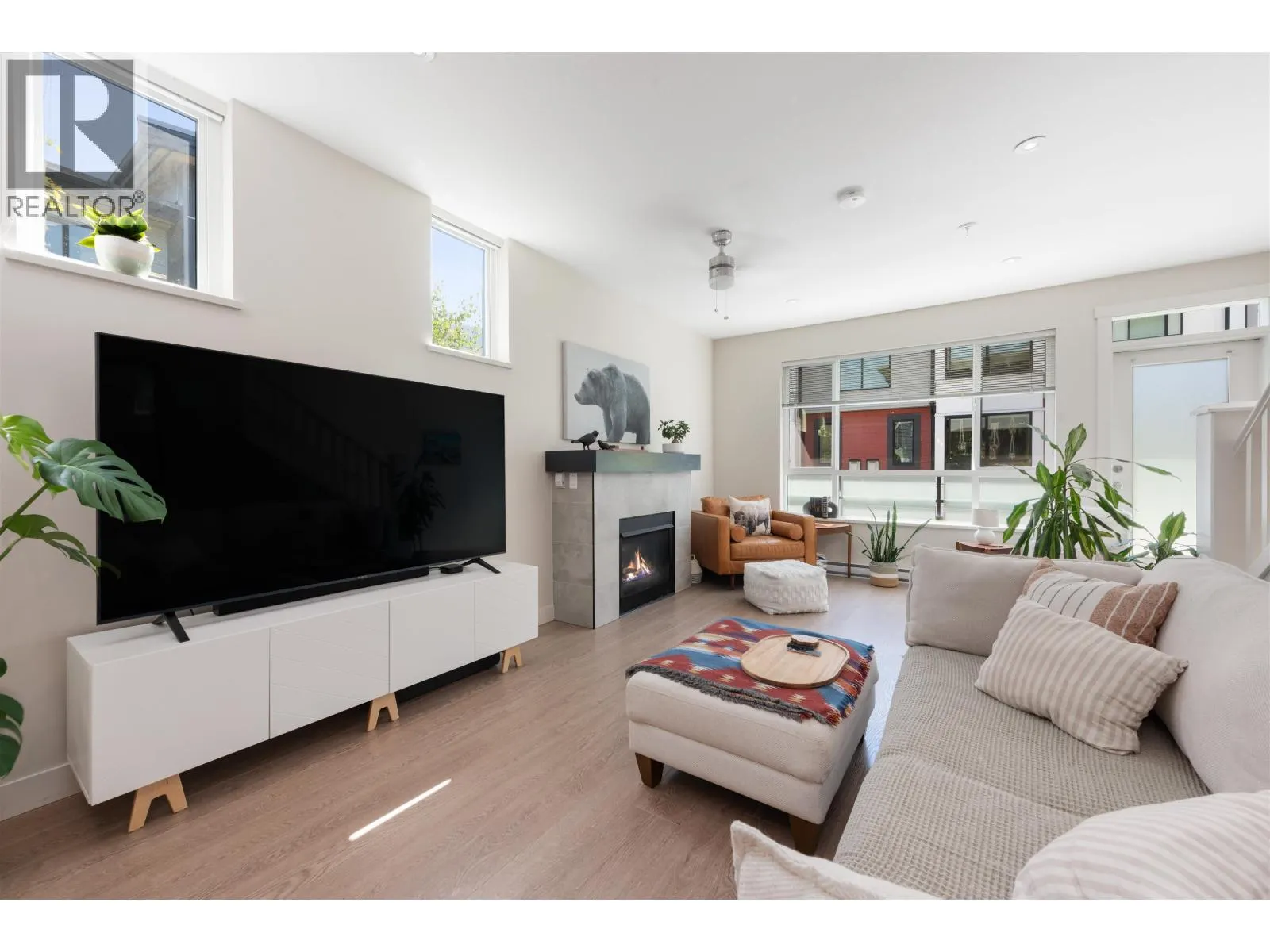 1229 BRANDYWINE DRIVE