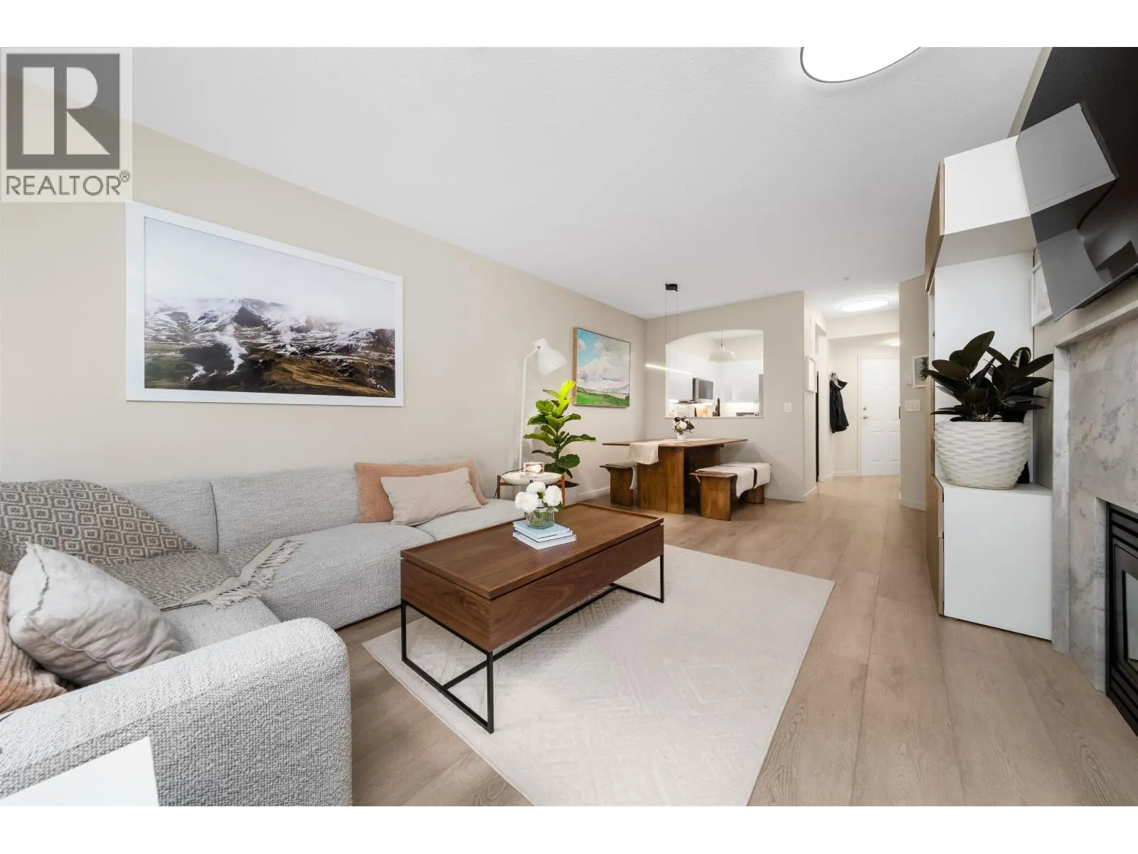 210 3608 DEERCREST DRIVE