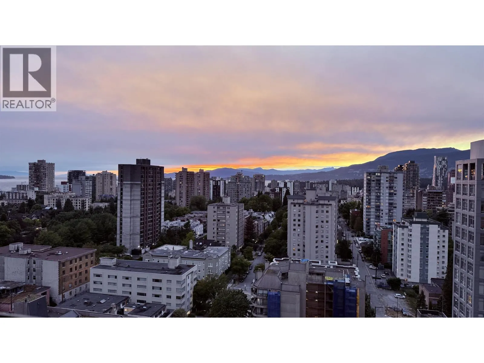 2201 909 BURRARD STREET