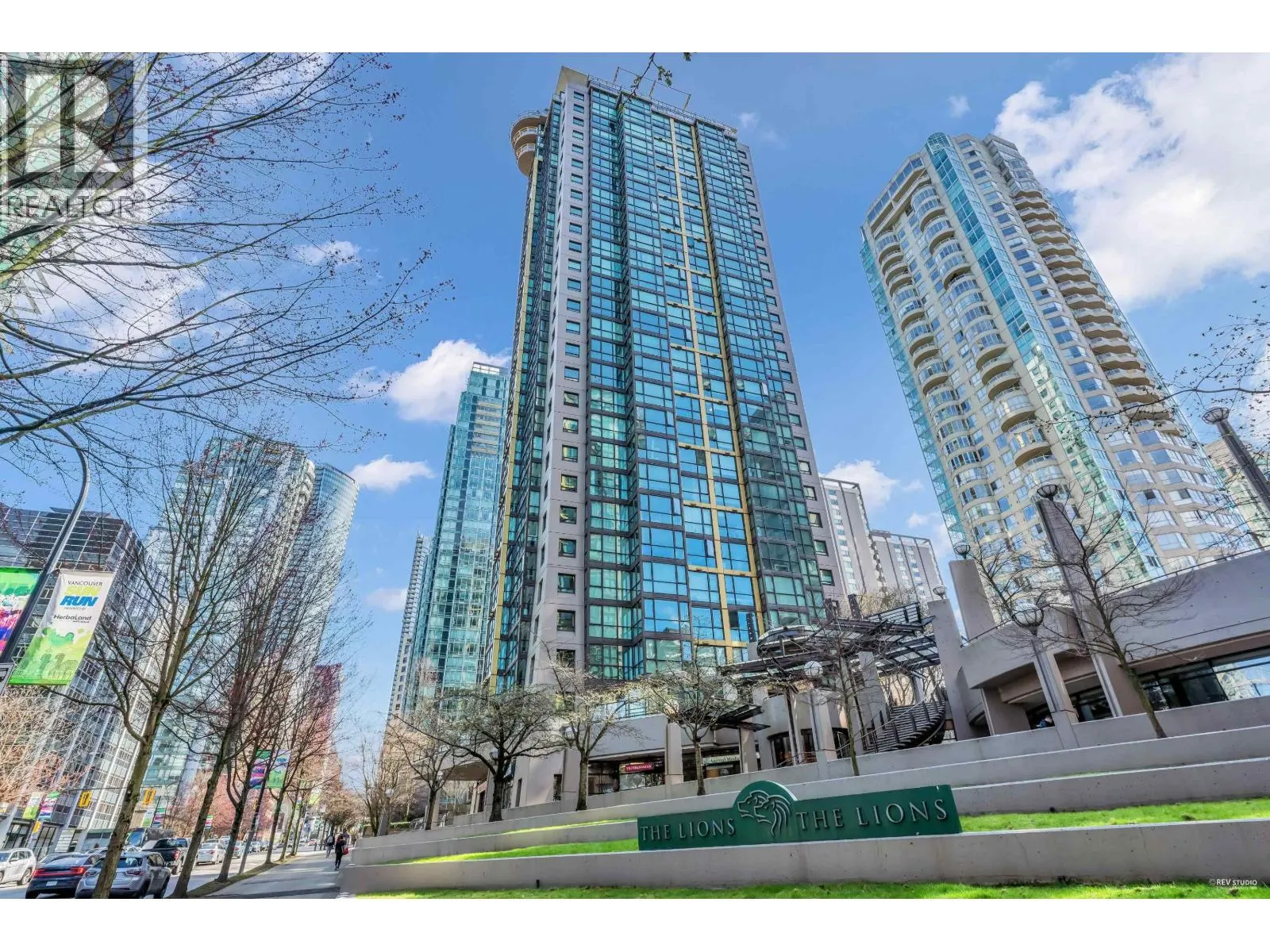 1905 1331 ALBERNI STREET