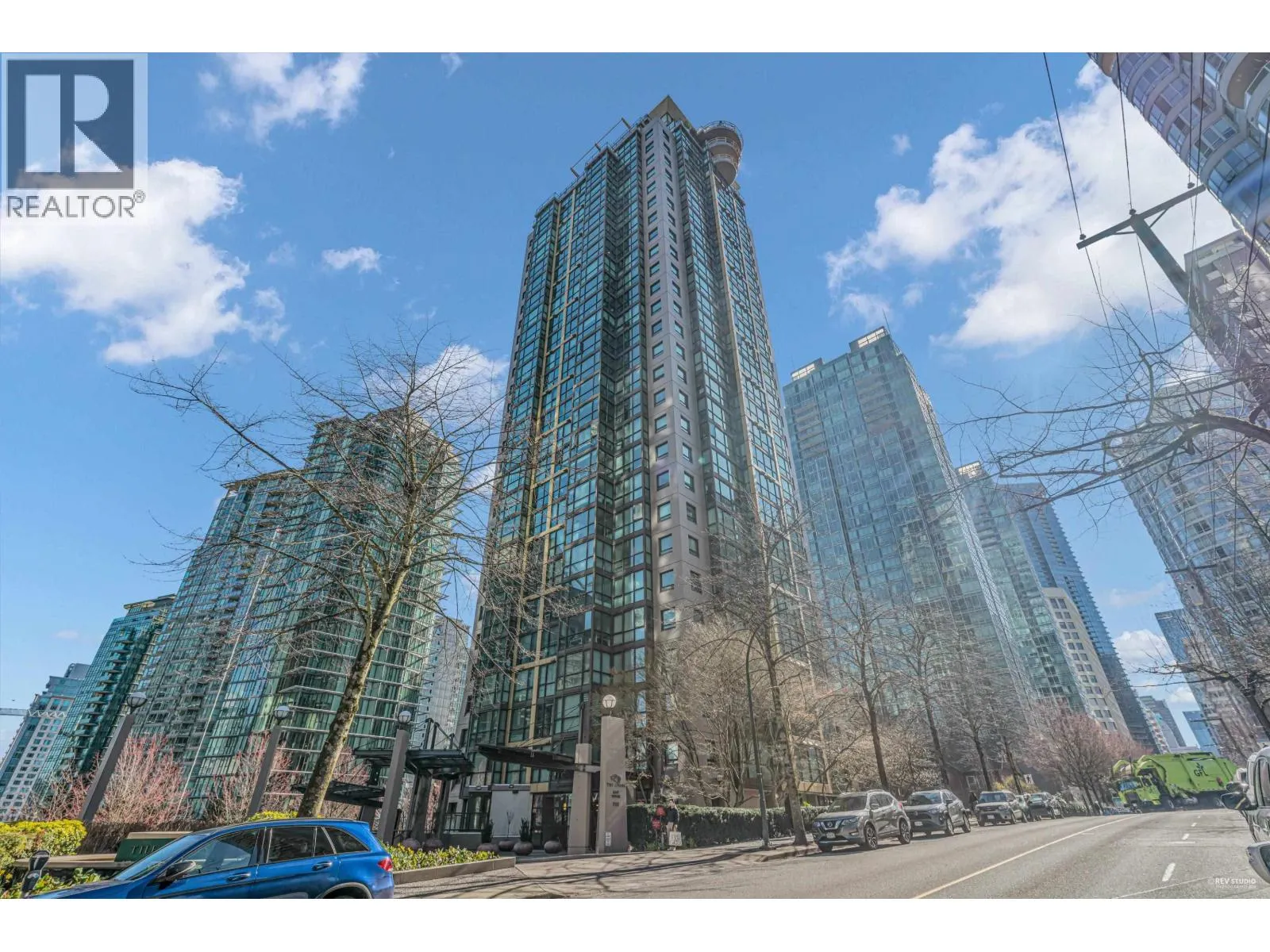 1905 1331 ALBERNI STREET