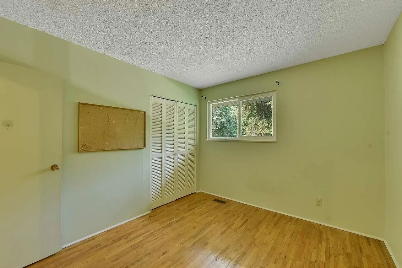 13428 CRESCENT ROAD