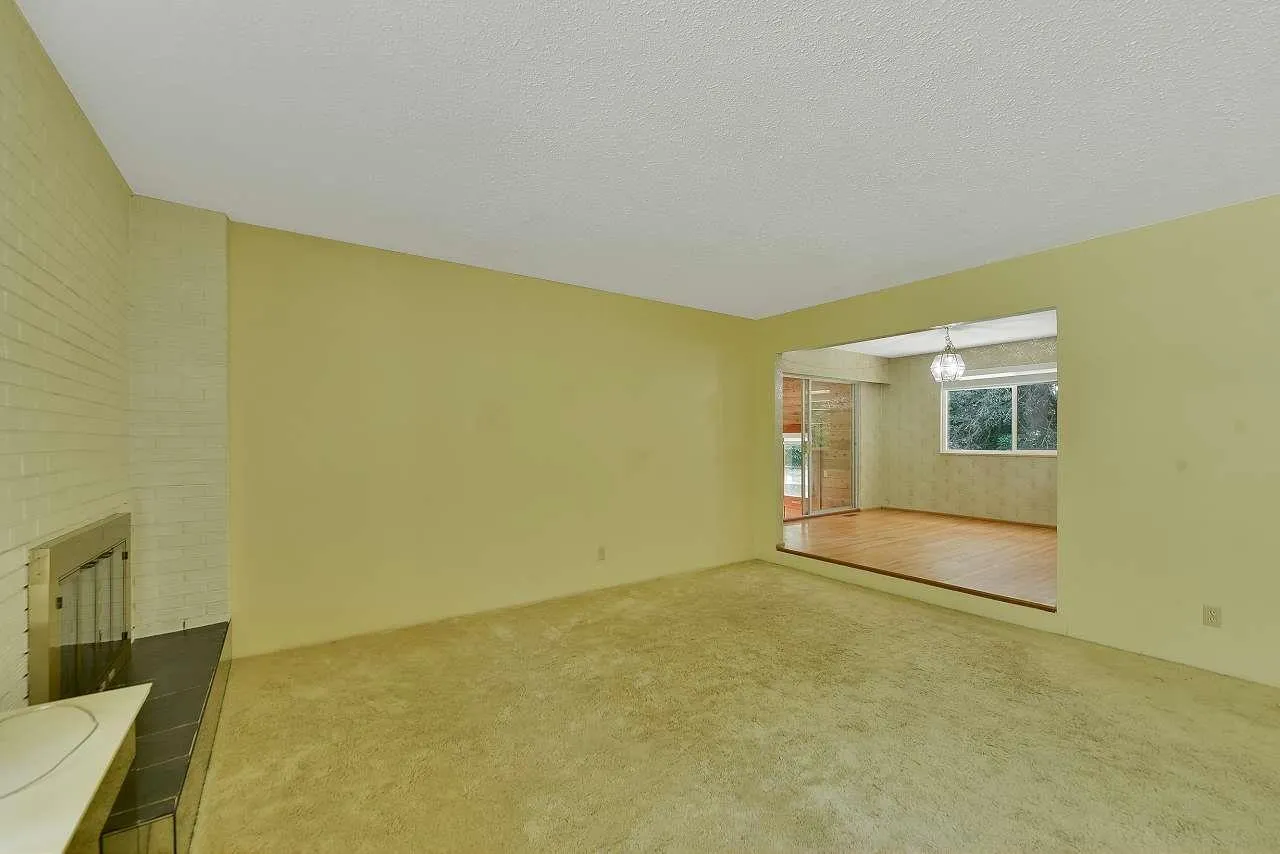 13428 CRESCENT ROAD