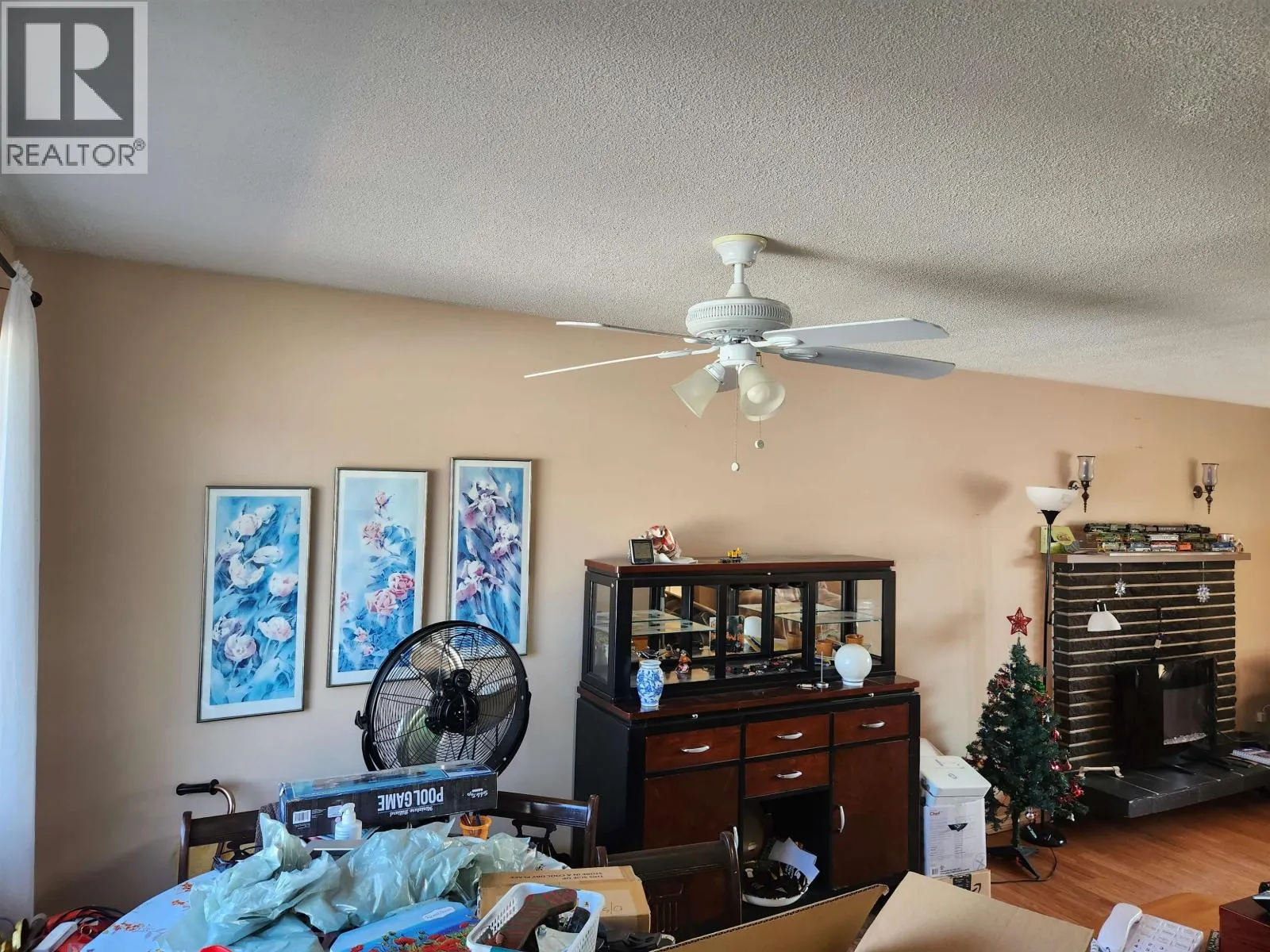 152 MCDERMID DRIVE