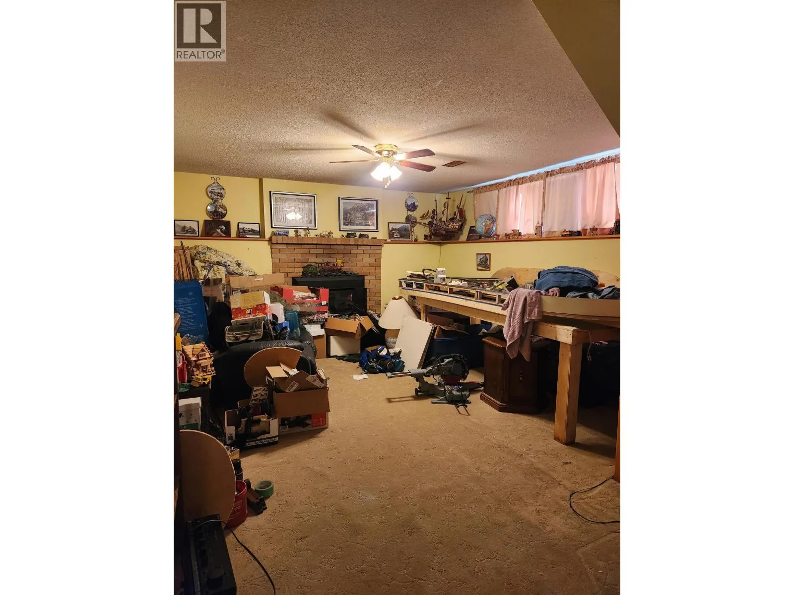 152 MCDERMID DRIVE
