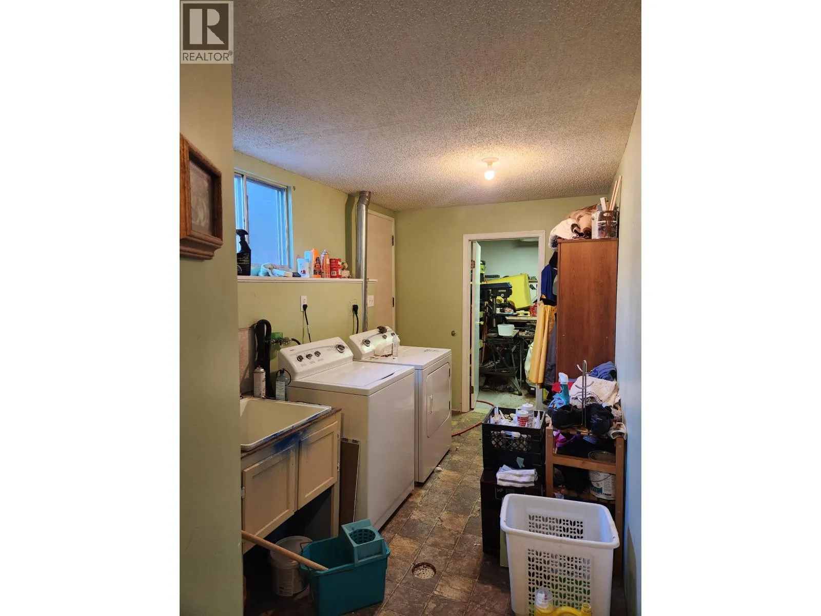 152 MCDERMID DRIVE