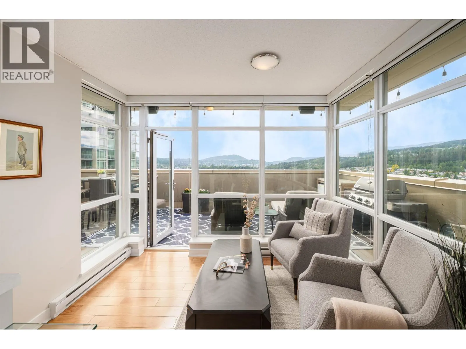 3401 2968 GLEN DRIVE