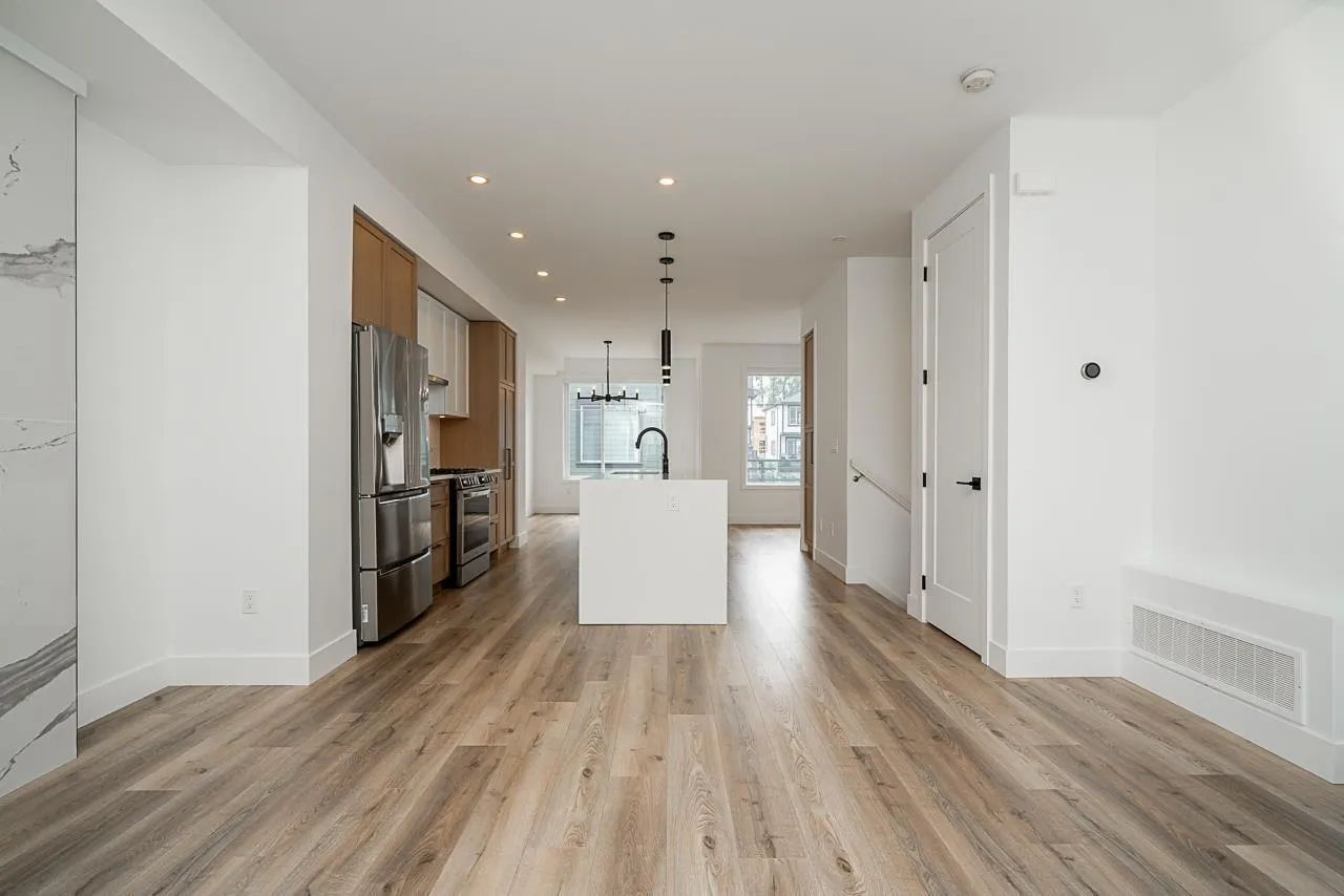 41 20763 76 AVENUE
