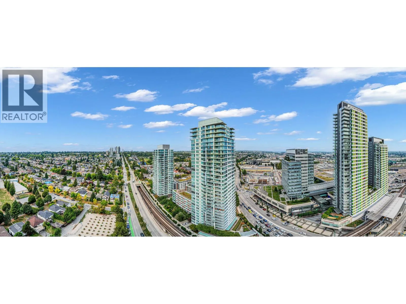 2504 8189 CAMBIE STREET