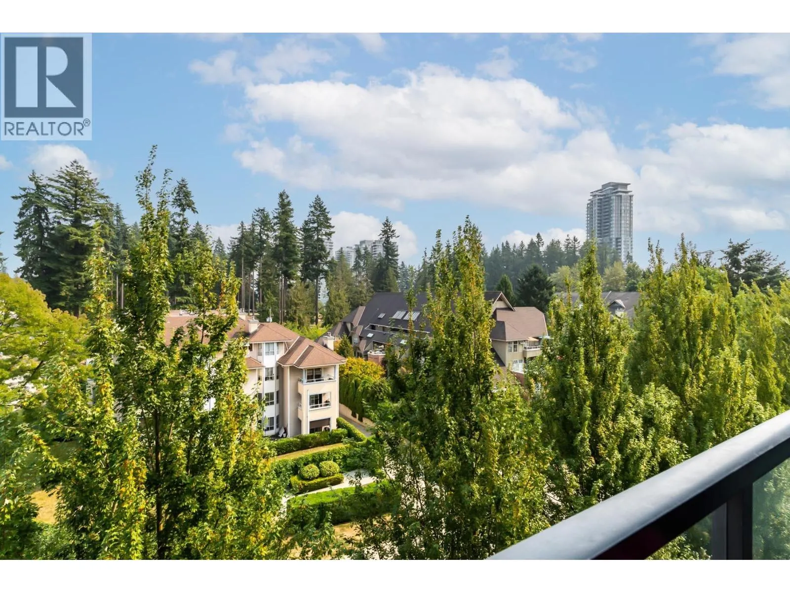 602 1178 HEFFLEY CRESCENT