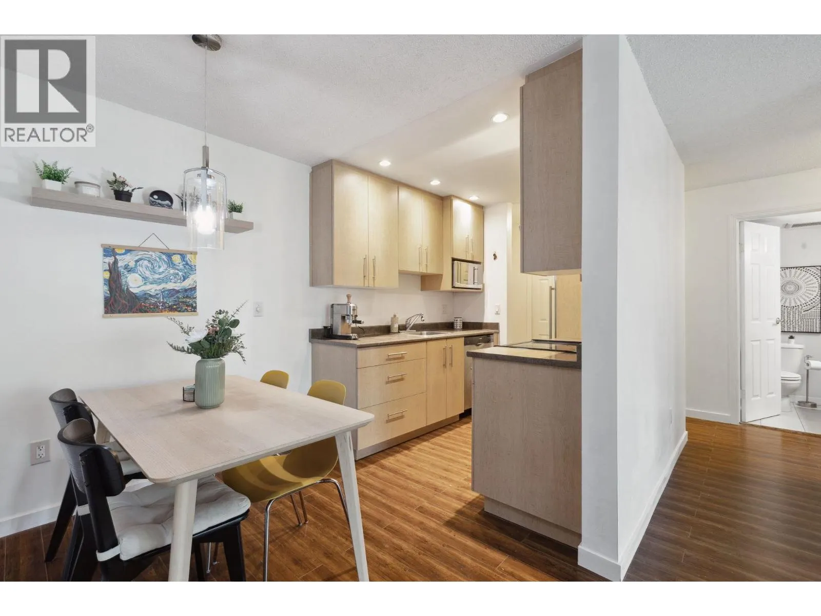 204 1155 ROSS ROAD