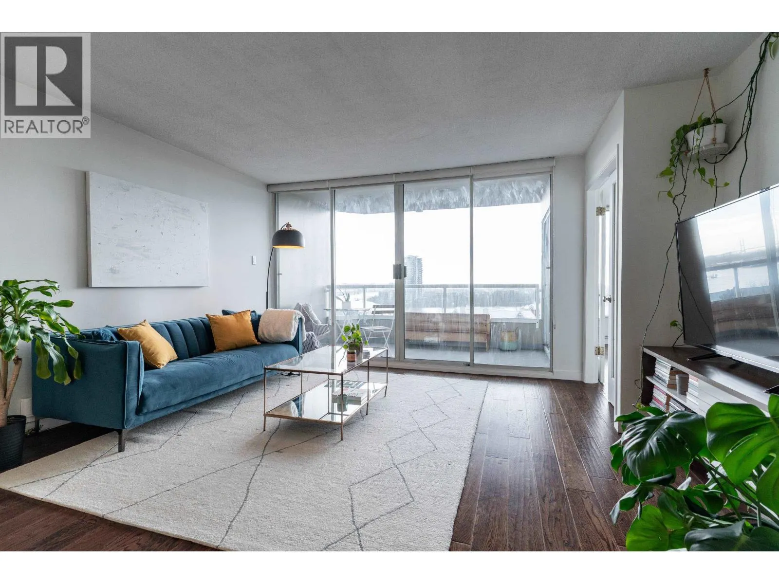 905 1065 QUAYSIDE DRIVE
