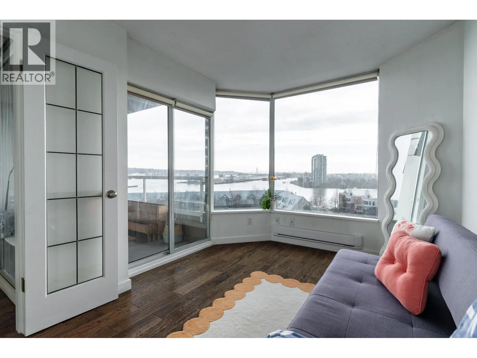 905 1065 QUAYSIDE DRIVE