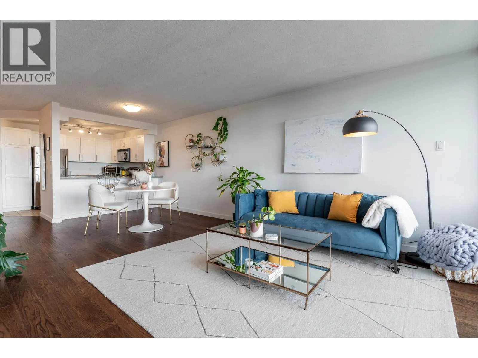 905 1065 QUAYSIDE DRIVE