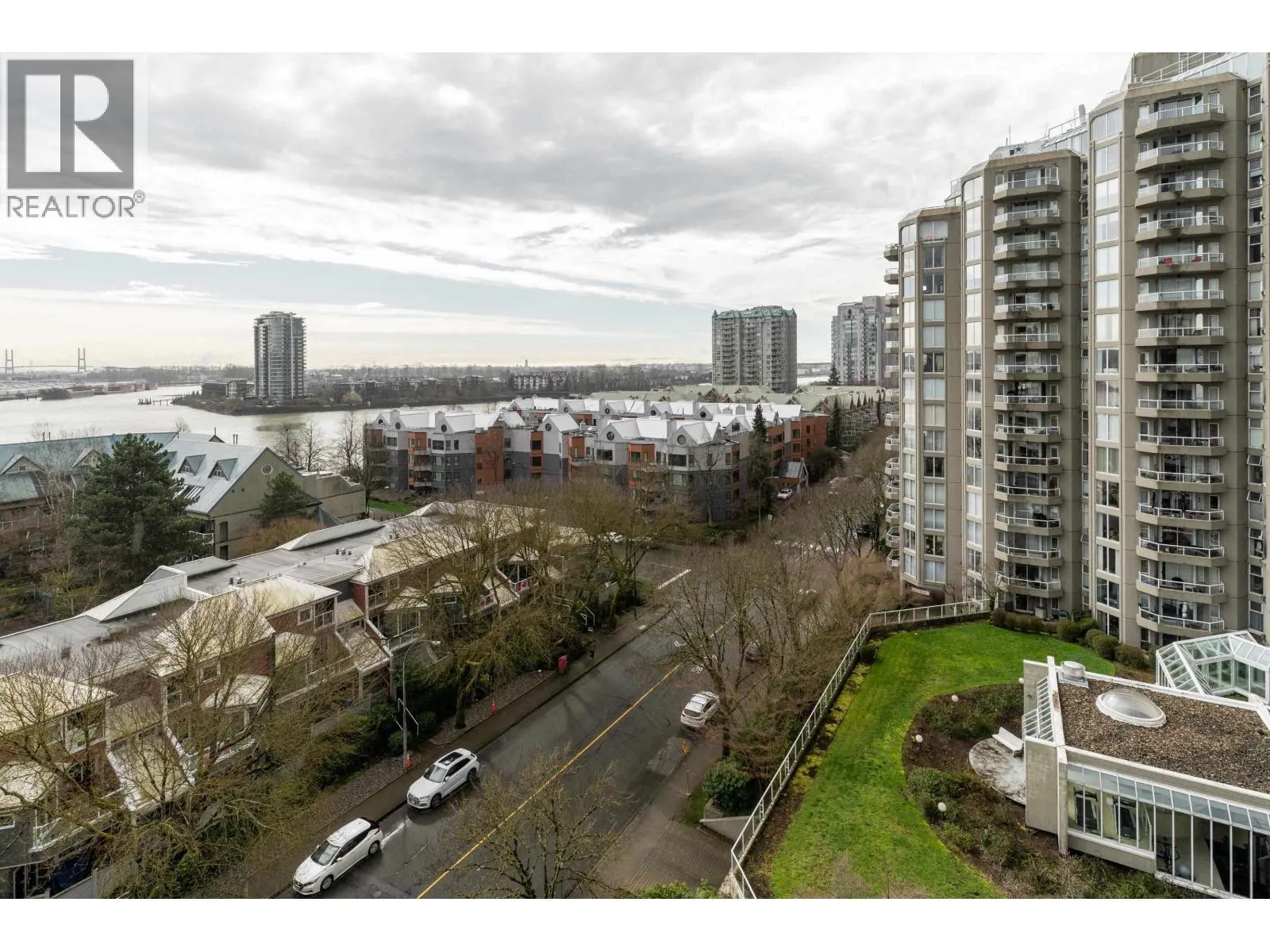 905 1065 QUAYSIDE DRIVE
