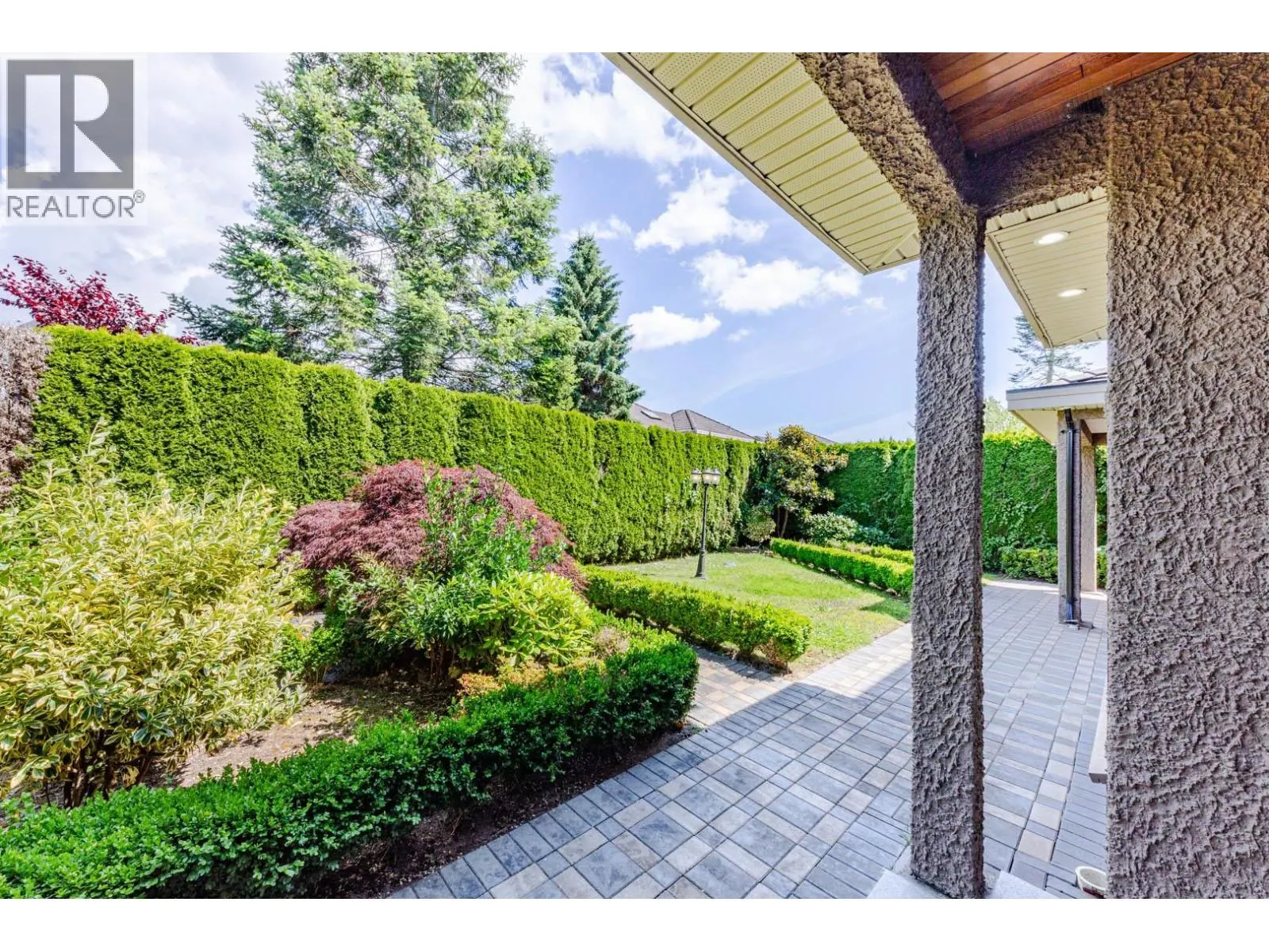 5628 GIBBONS DRIVE