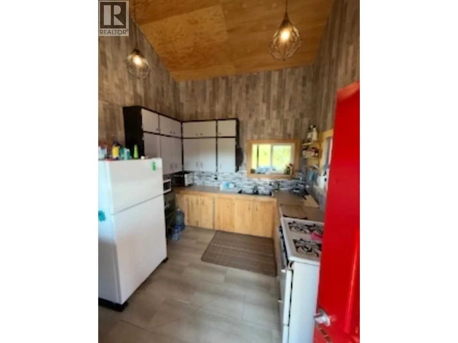 17215 277 ROAD