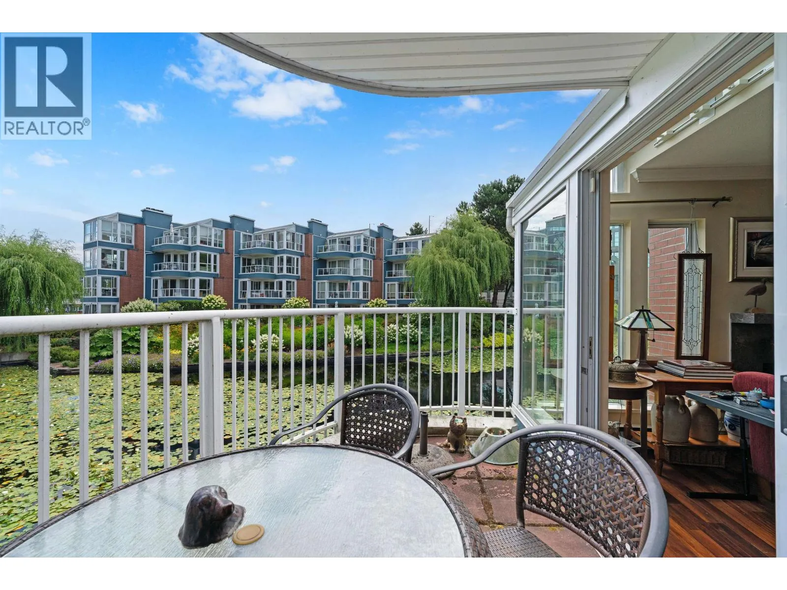 1525 MARINER WALK