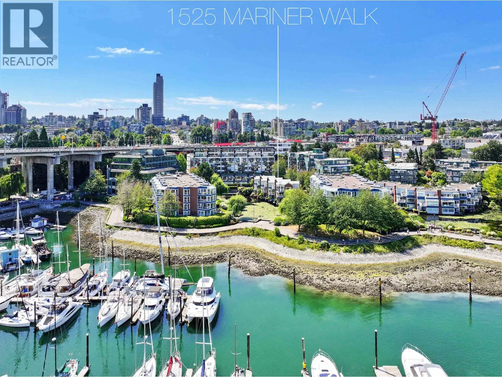 1525 MARINER WALK