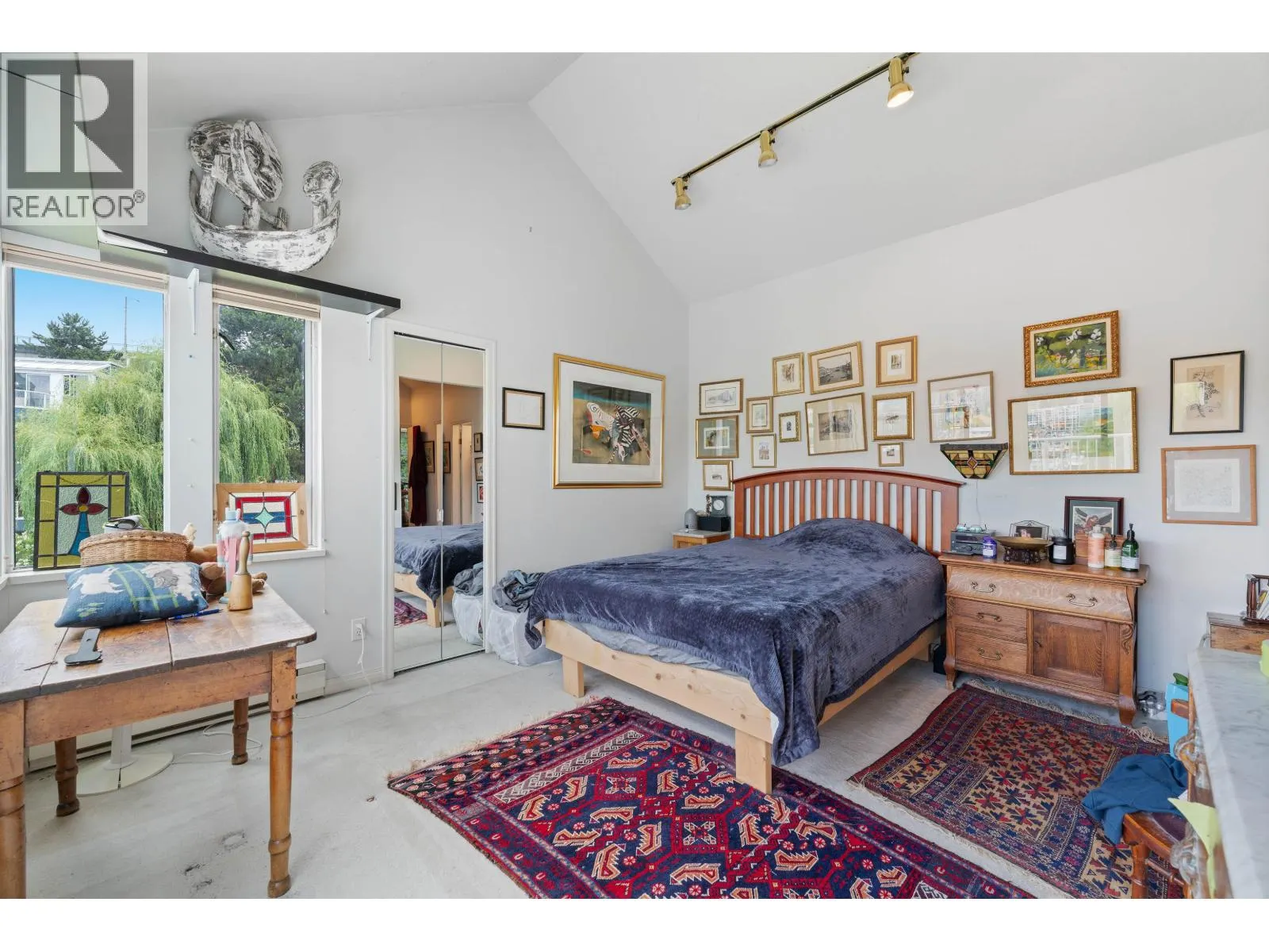 1525 MARINER WALK