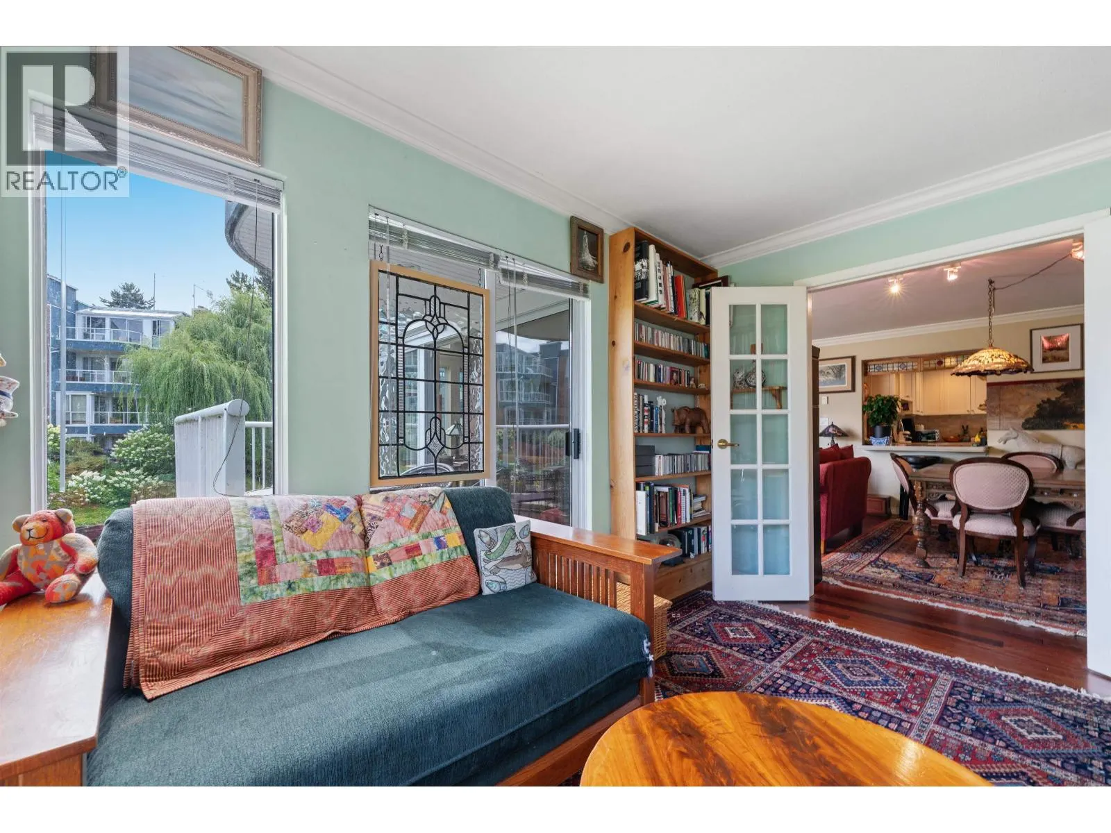 1525 MARINER WALK