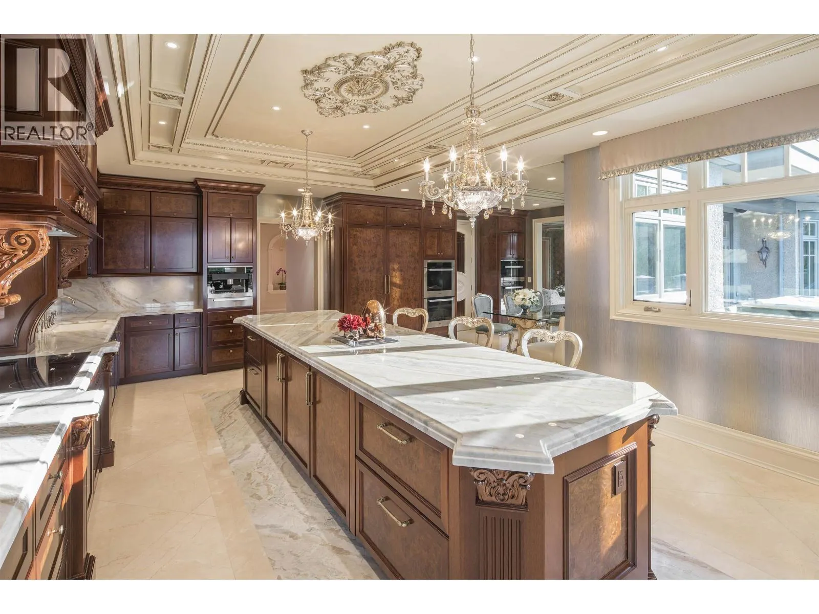 1575 ANGUS DRIVE