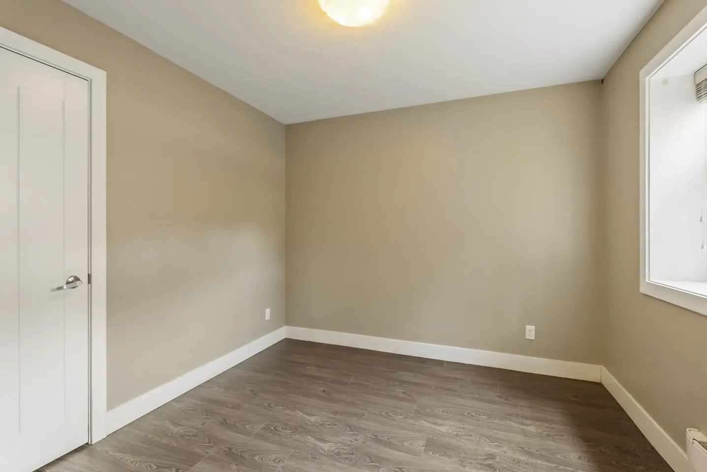 7699 210 STREET