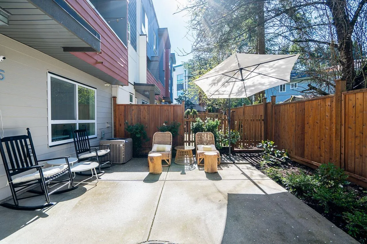 35 1670 160 STREET