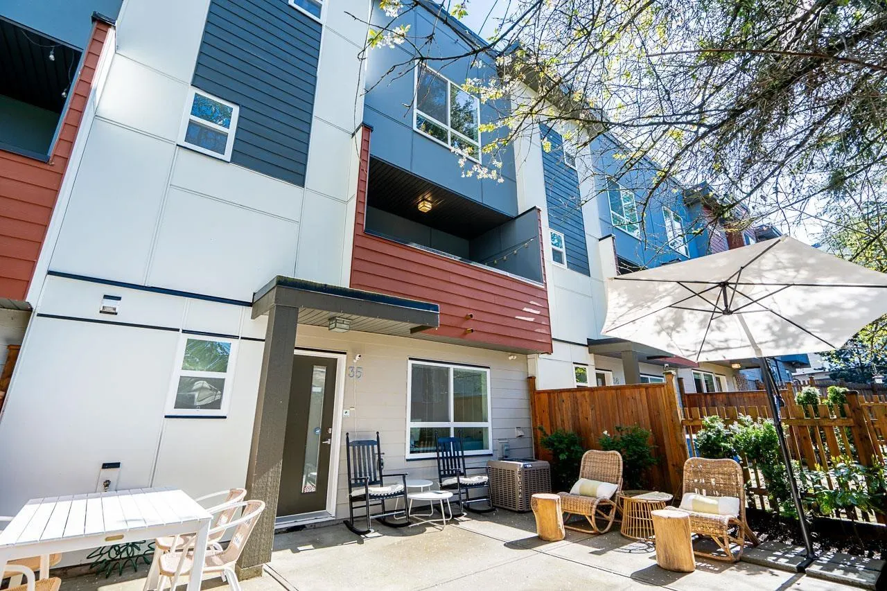 35 1670 160 STREET