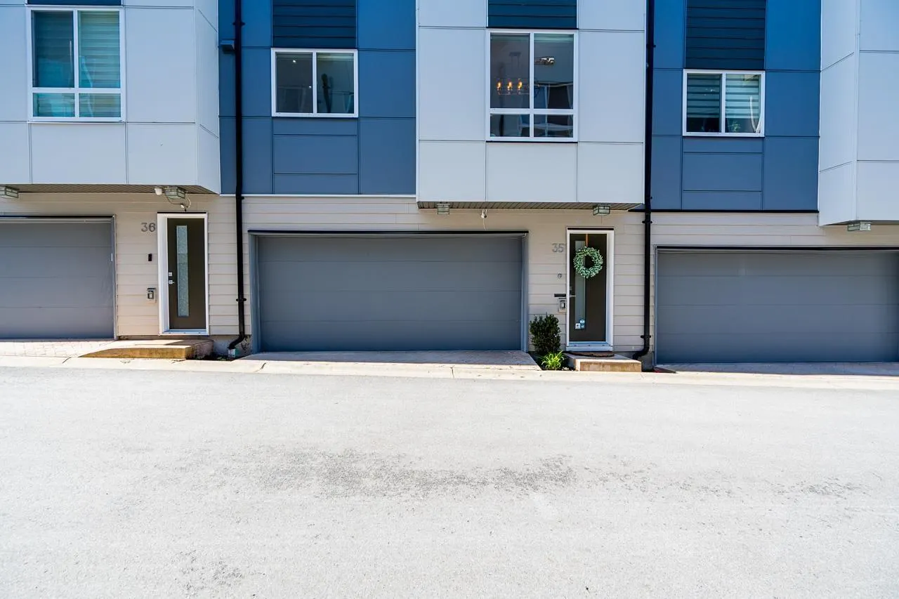 35 1670 160 STREET
