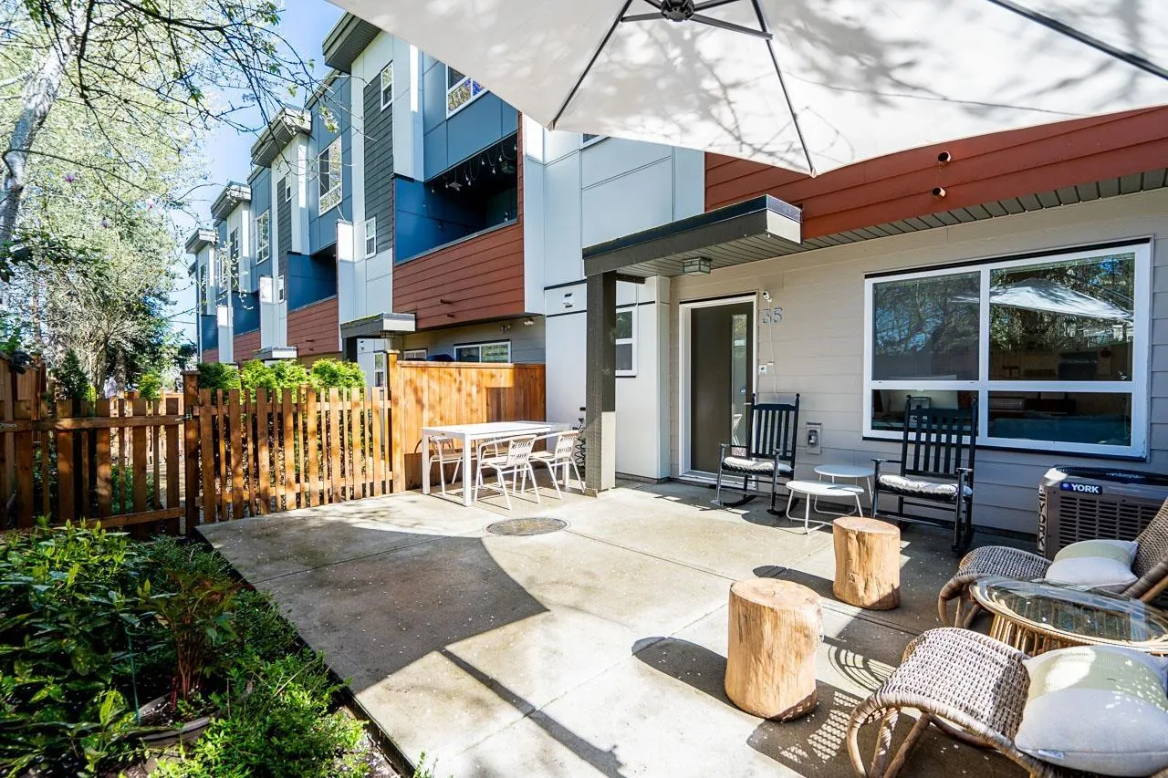 35 1670 160 STREET