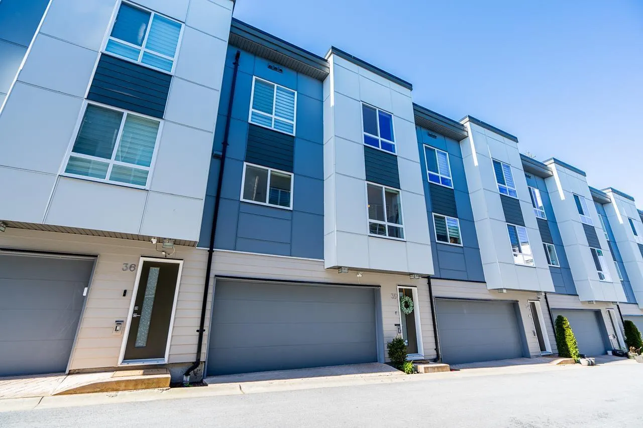 35 1670 160 STREET