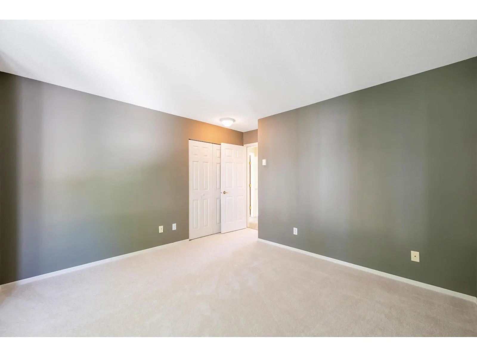 7 6488 168 STREET