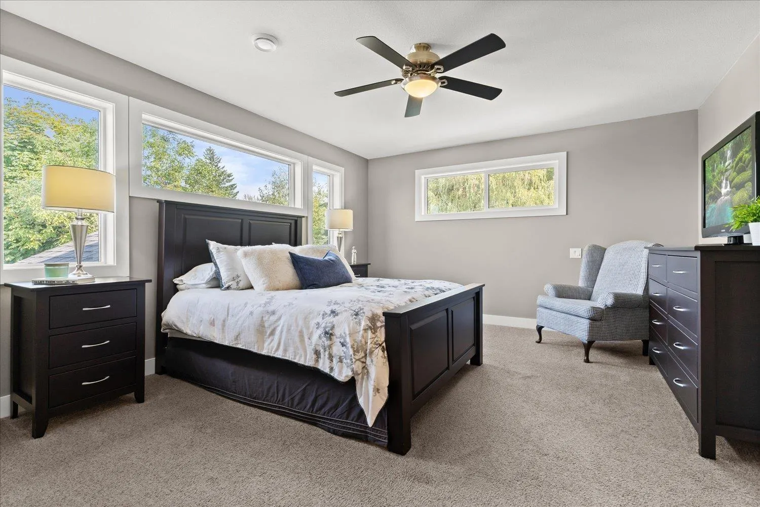 7569 DICKINSON PLACE|Eastern Hillsides