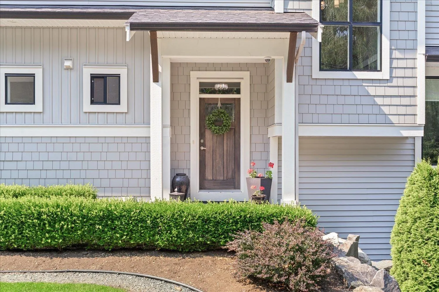 7569 DICKINSON PLACE|Eastern Hillsides