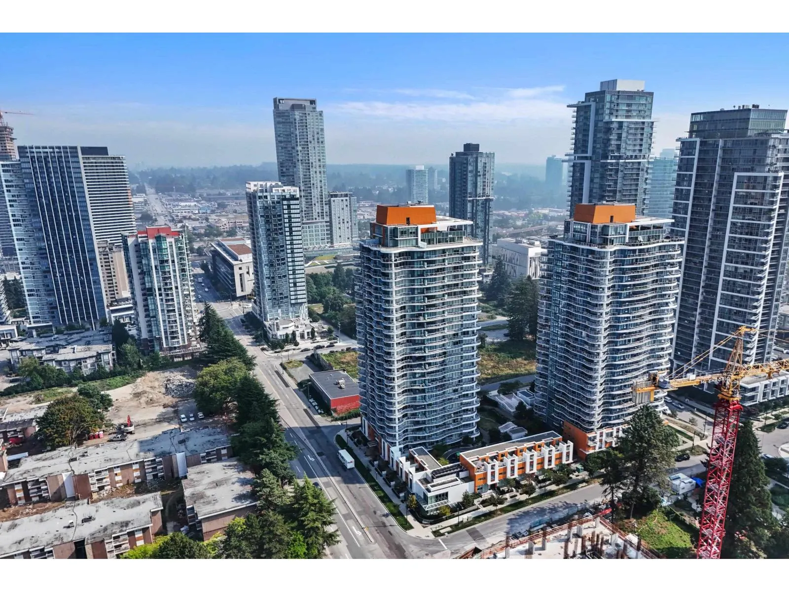 2106 13318 104 AVENUE