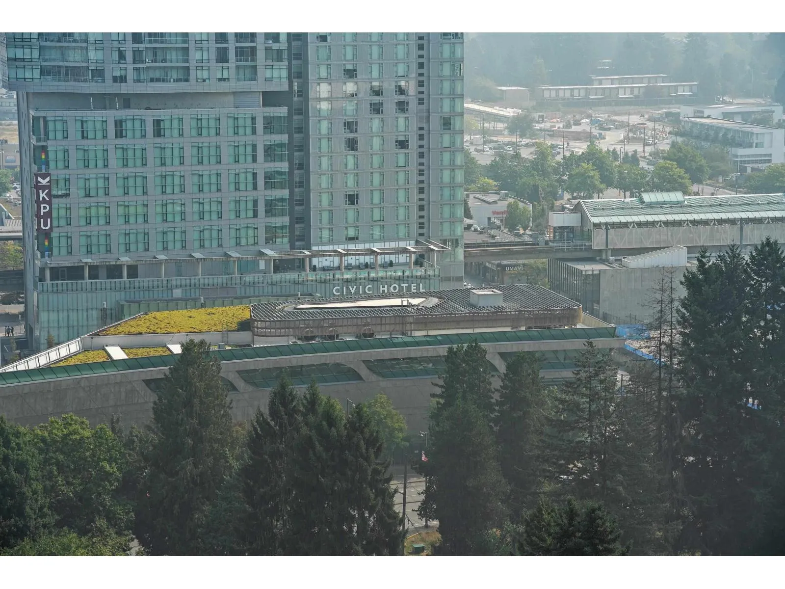 2106 13318 104 AVENUE