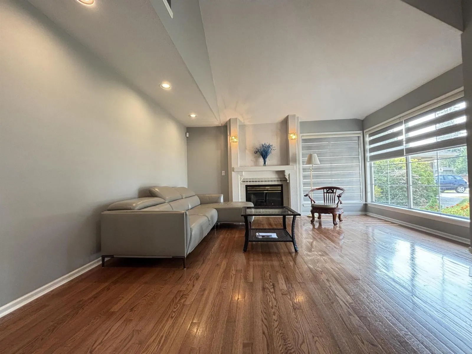 10924 160 STREET