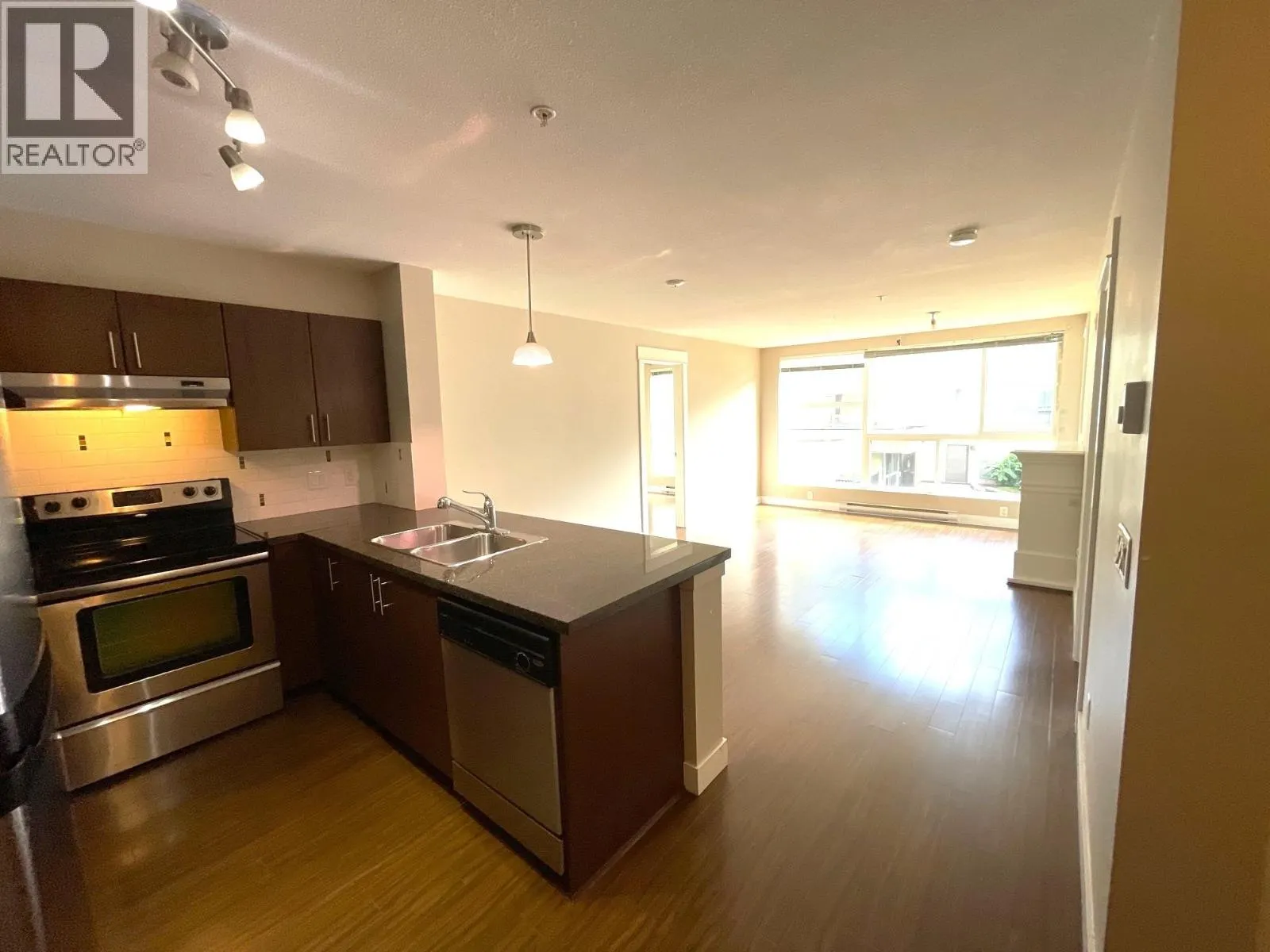216 12085 228TH STREET