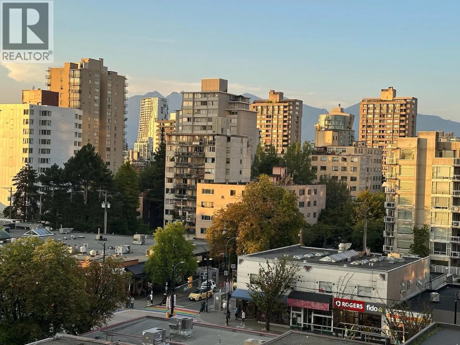 801 1165 BURNABY STREET