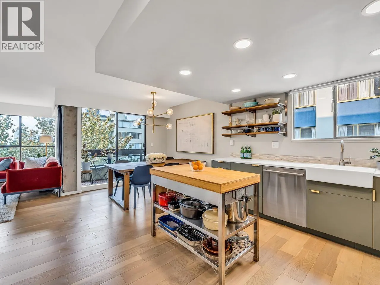 801 1165 BURNABY STREET