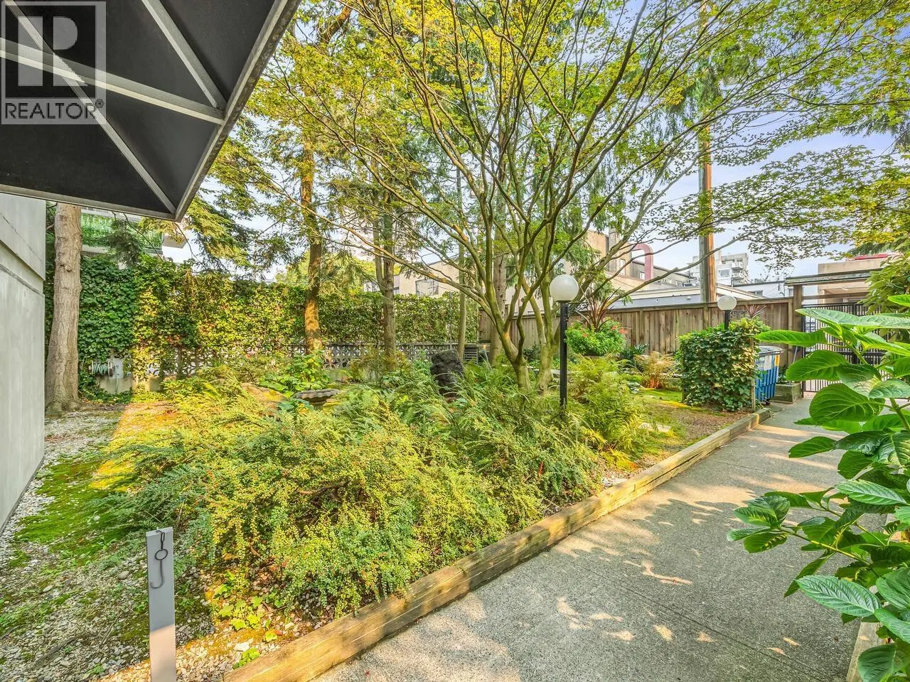 801 1165 BURNABY STREET