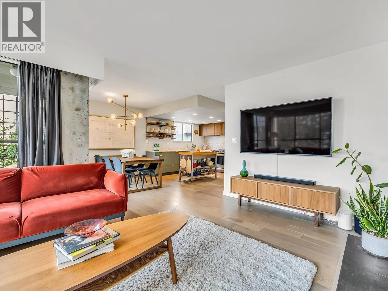 801 1165 BURNABY STREET