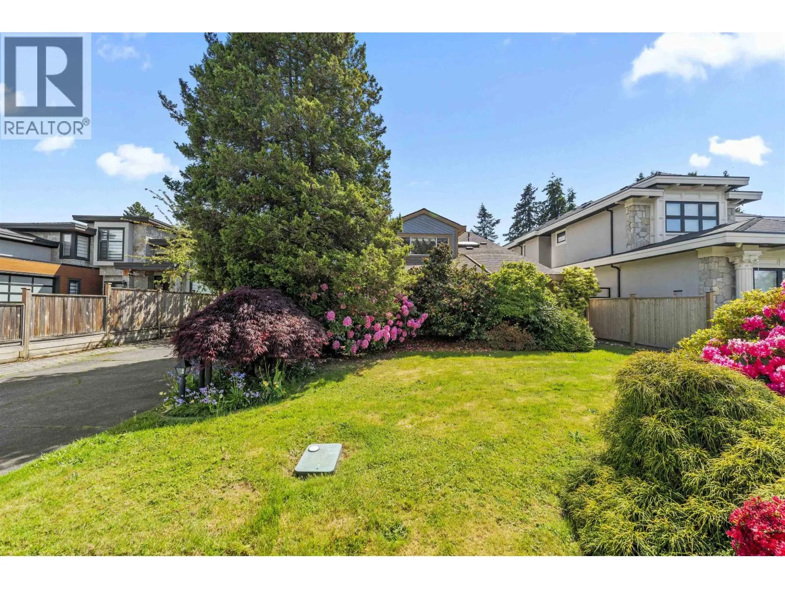 8340 LUNEN ROAD